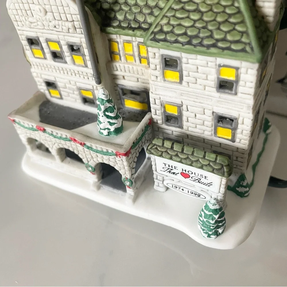 Ronald McDonald House Ornament by Dept. 56